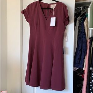 Maroon short sleeved dress